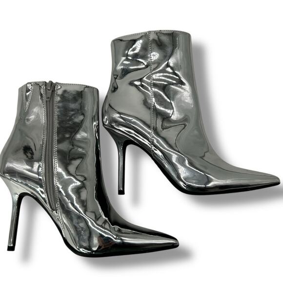 NEW Macy's INC Silver Mirror Booties Size 6 Metallic Scifi Zenon Tech Boots High - Picture 4 of 8